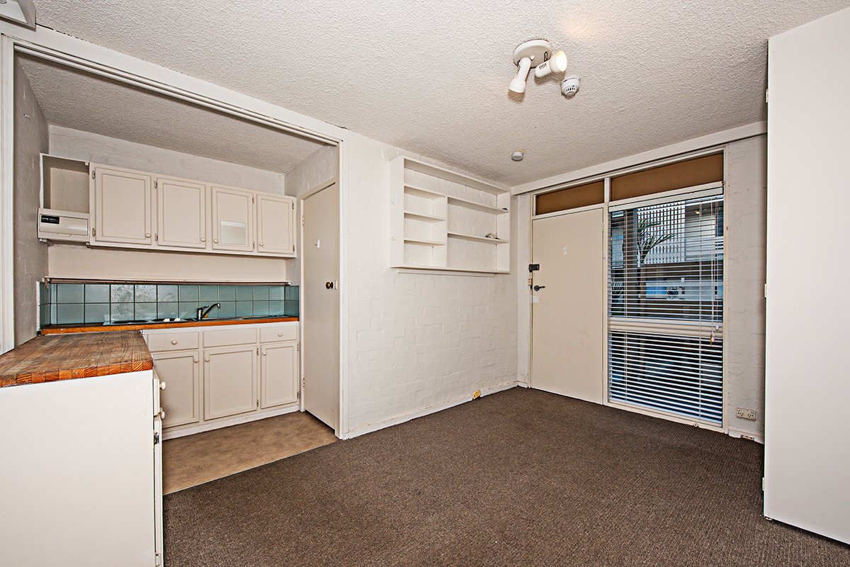Gallery: 113/44 Barkly Street