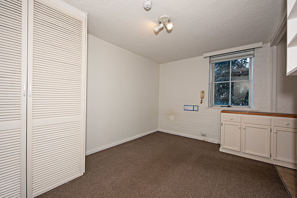 Gallery: 113/44 Barkly Street