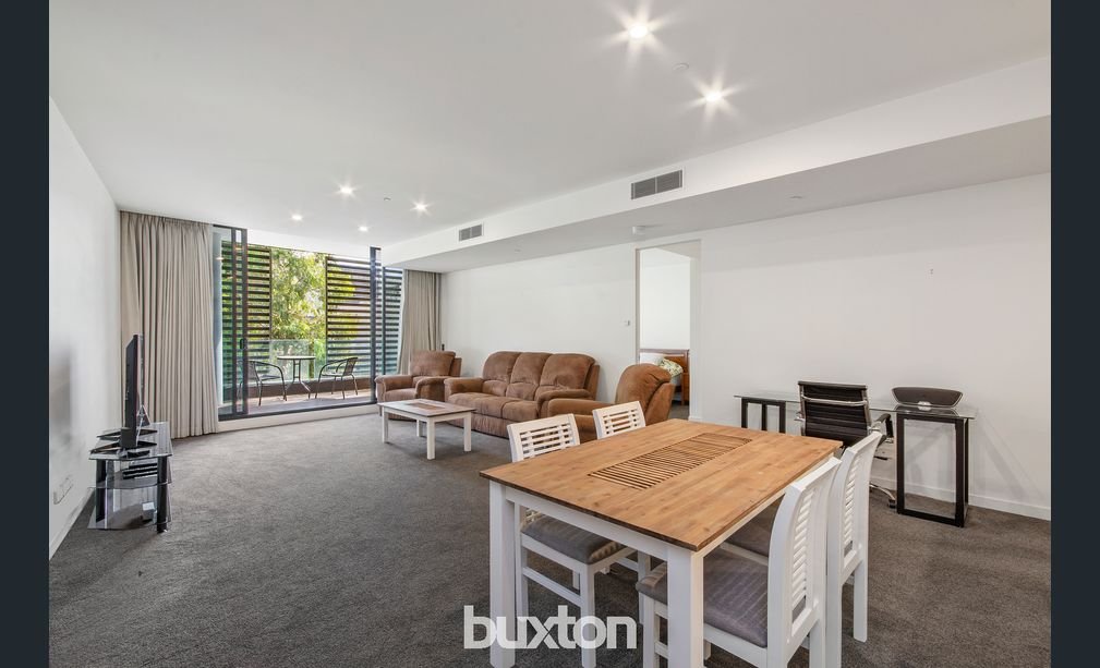 Gallery: 113/6-8 Eastern Beach Road