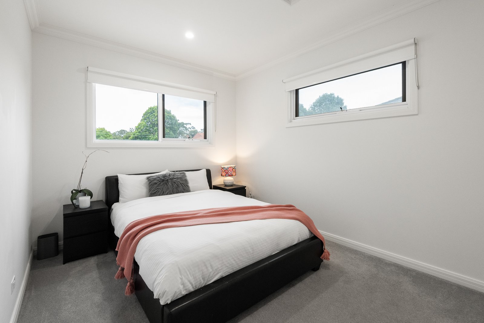 Gallery: 1/136 Bay Road
