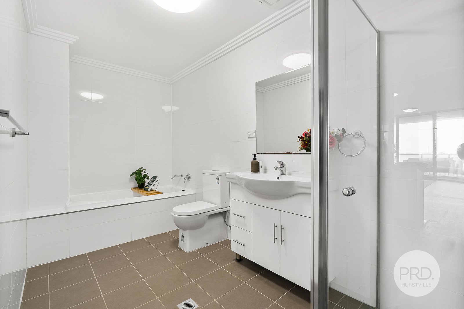 11/37-43 Forest Road HURSTVILLE 6