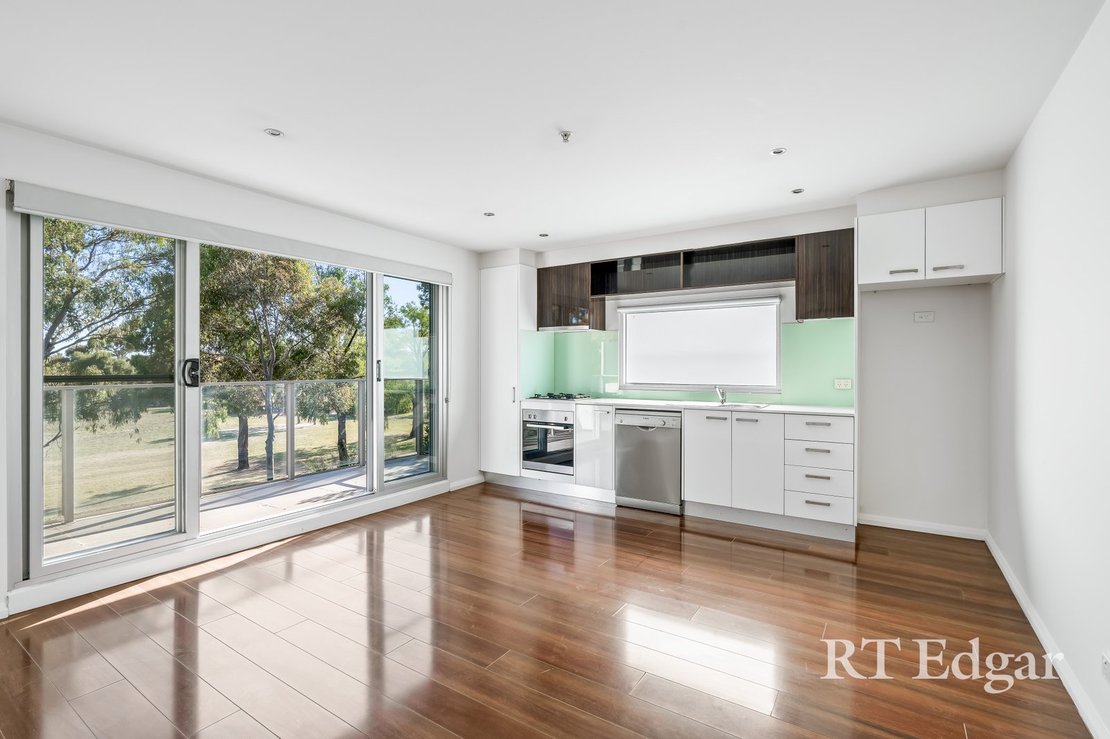 Real Estate and Property in 11/37 Clapham Street, Thornbury, VIC