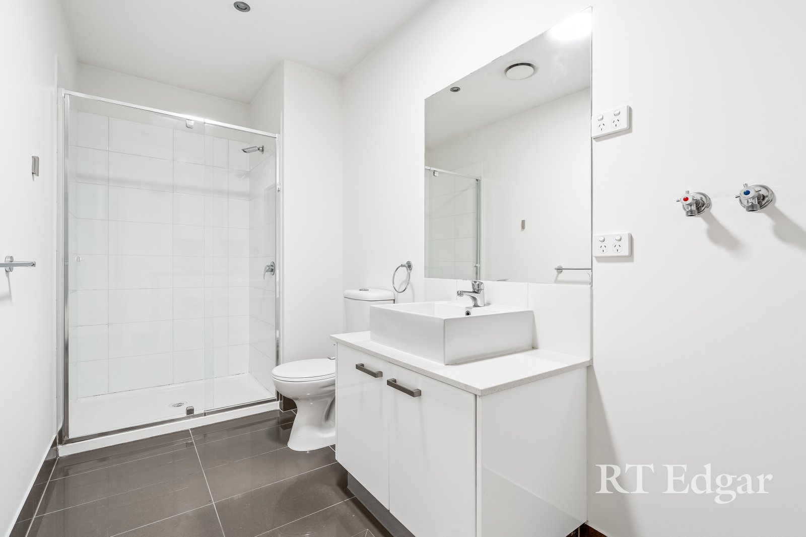 Real Estate and Property in 11/37 Clapham Street, Thornbury, VIC