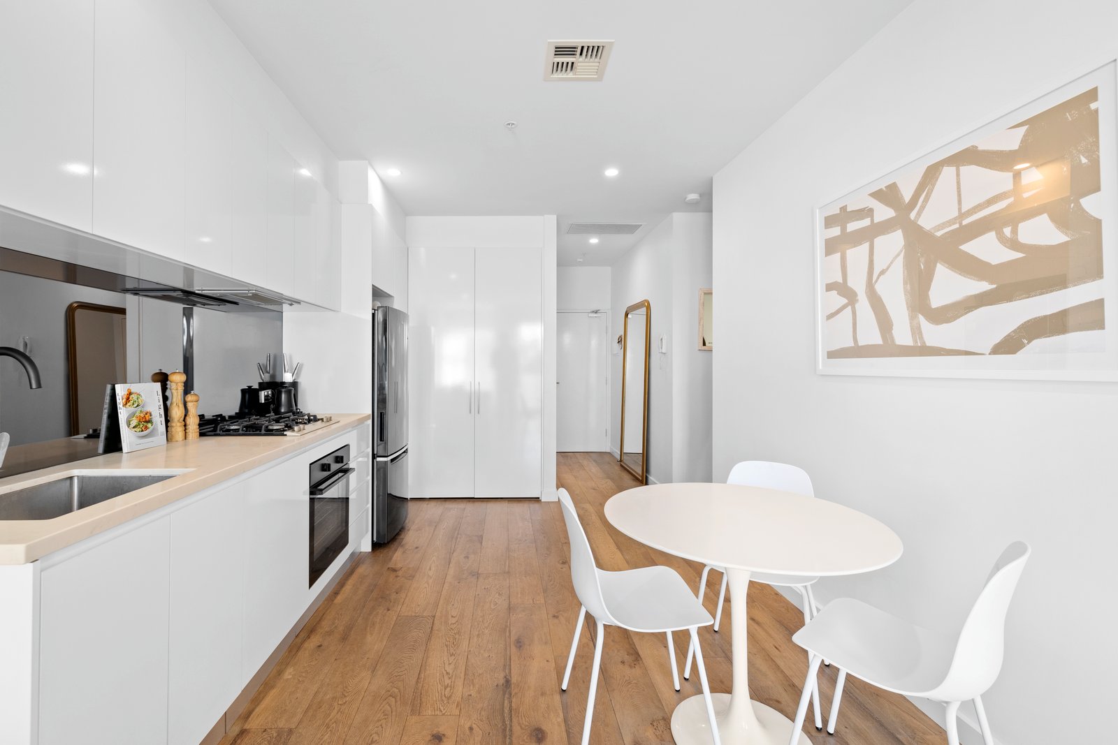 Gallery: 113/7 Cowra Street