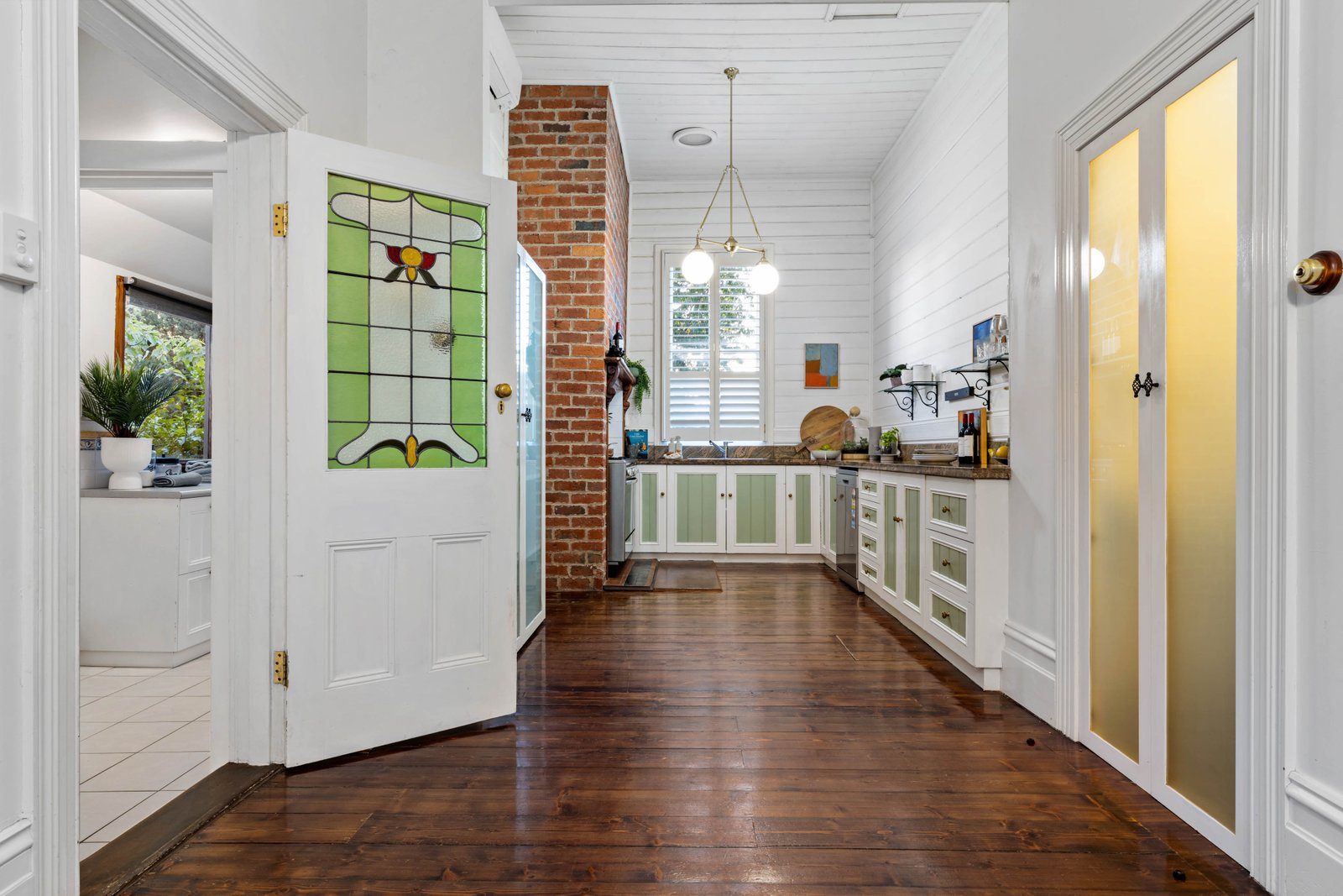 Gallery: 1137 Eyre Street