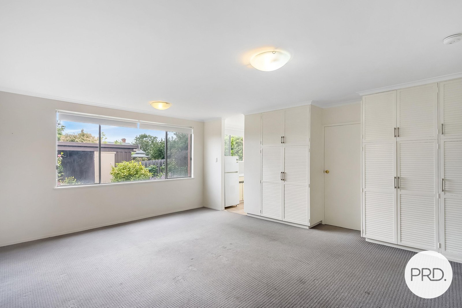 1/138 Augusta Road LENAH VALLEY 2