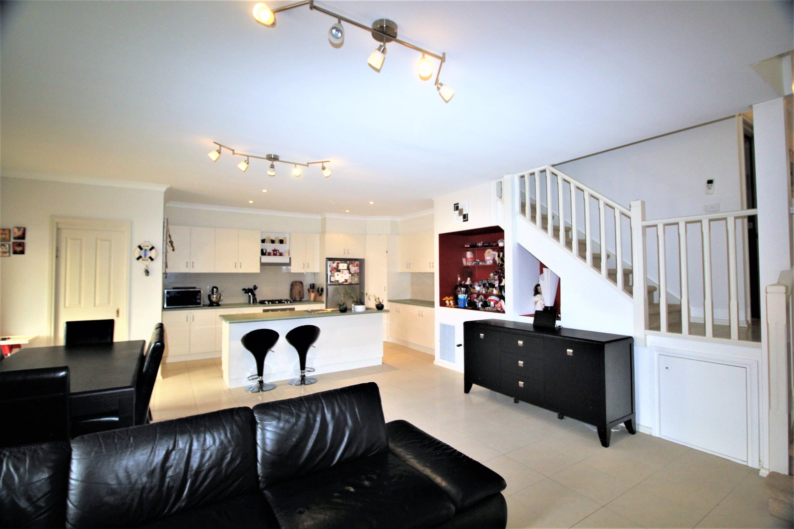 Gallery: 1/138 Ferntree Gully Road