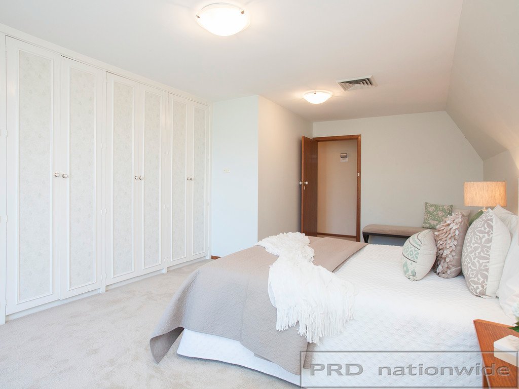 1138 NEW ENGLAND HWY Highway LOCHINVAR 9