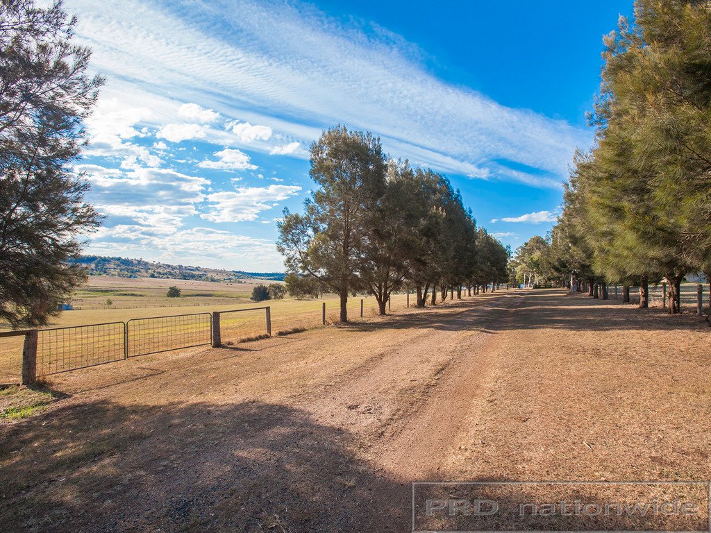 1138 NEW ENGLAND HWY Highway LOCHINVAR 22