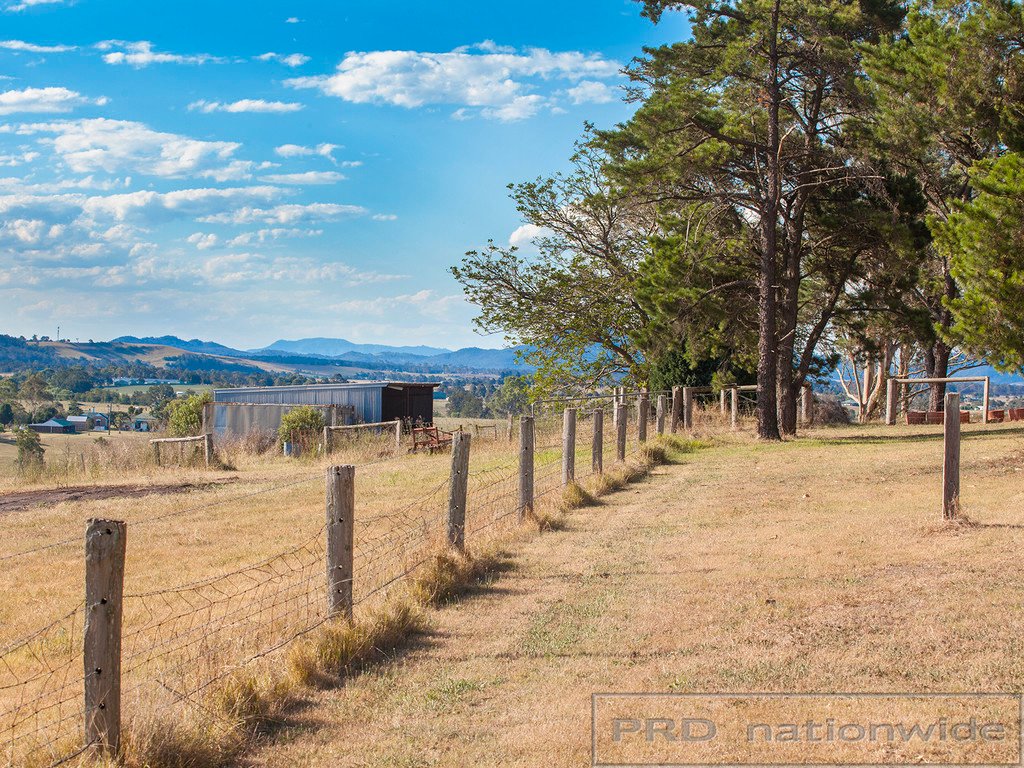 1138 NEW ENGLAND HWY Highway LOCHINVAR 24