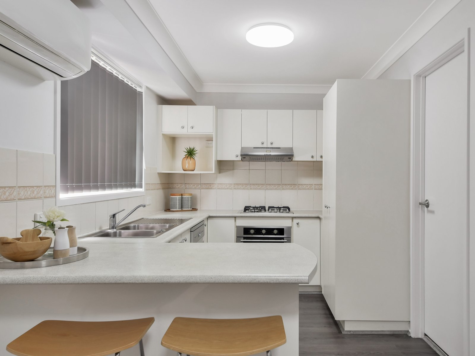 11/39-41 Preston Street Jamisontown 6
