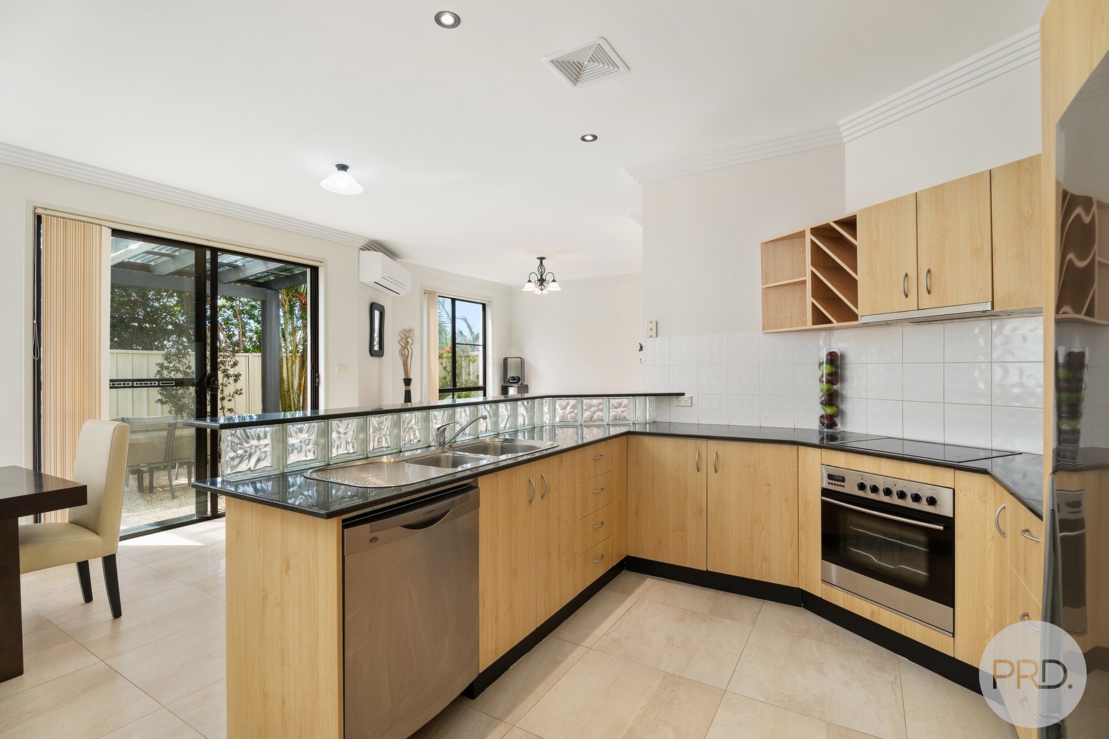 1/139 Bagnall Beach Road CORLETTE 9