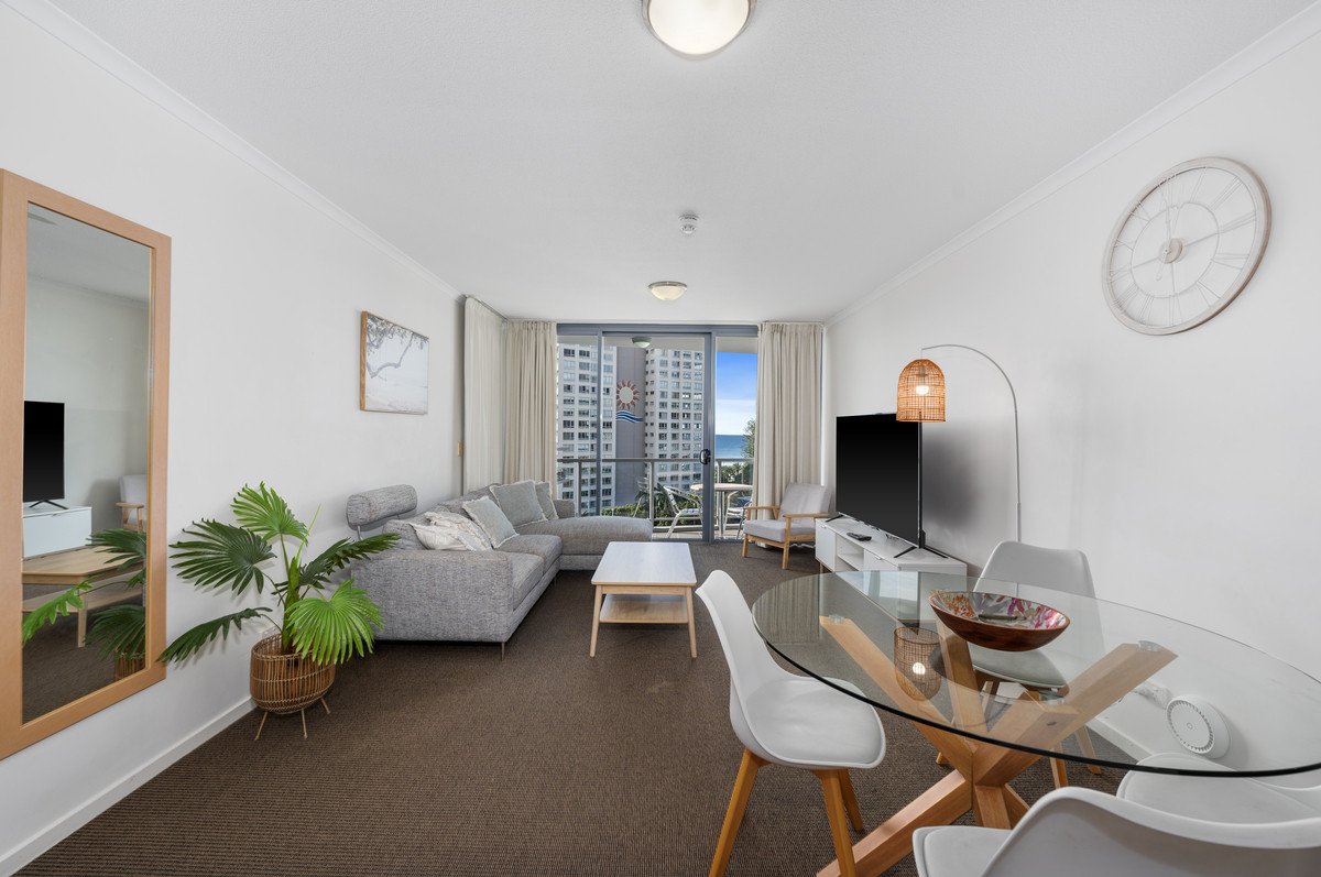 1139/1 Ocean Street BURLEIGH HEADS 6