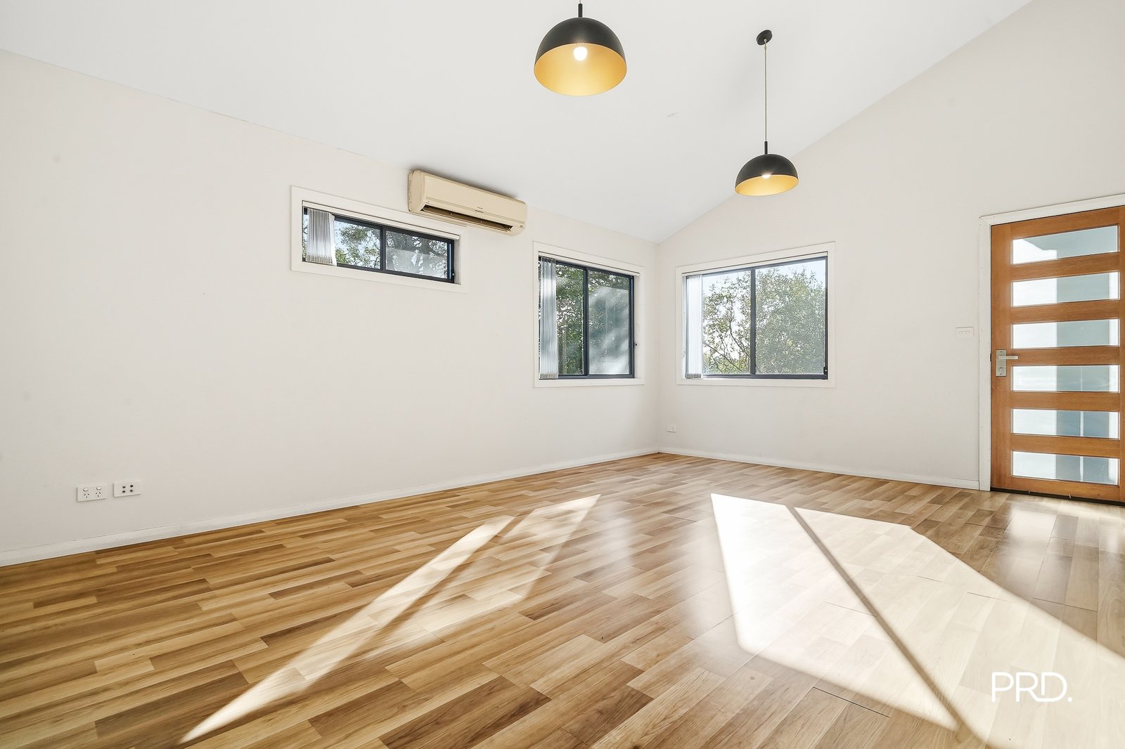 113a Victoria St  Cambridge Park 5