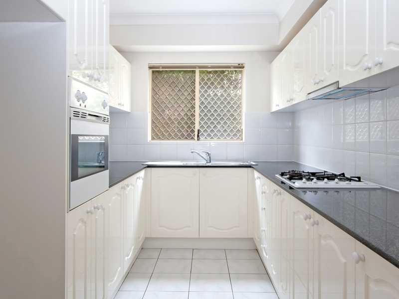 1/14-16 Empress Street HURSTVILLE 2