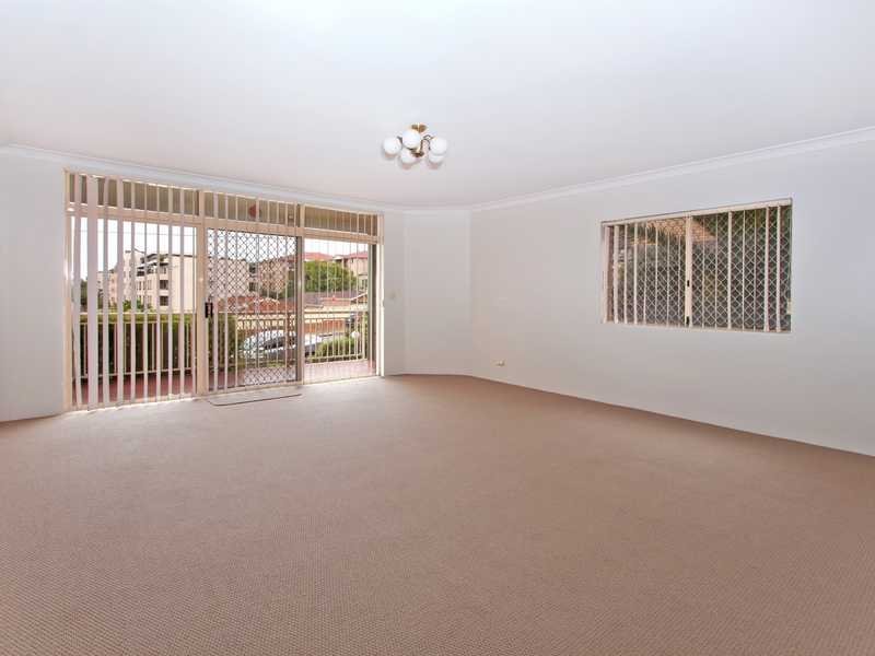 1/14-16 Empress Street HURSTVILLE 3