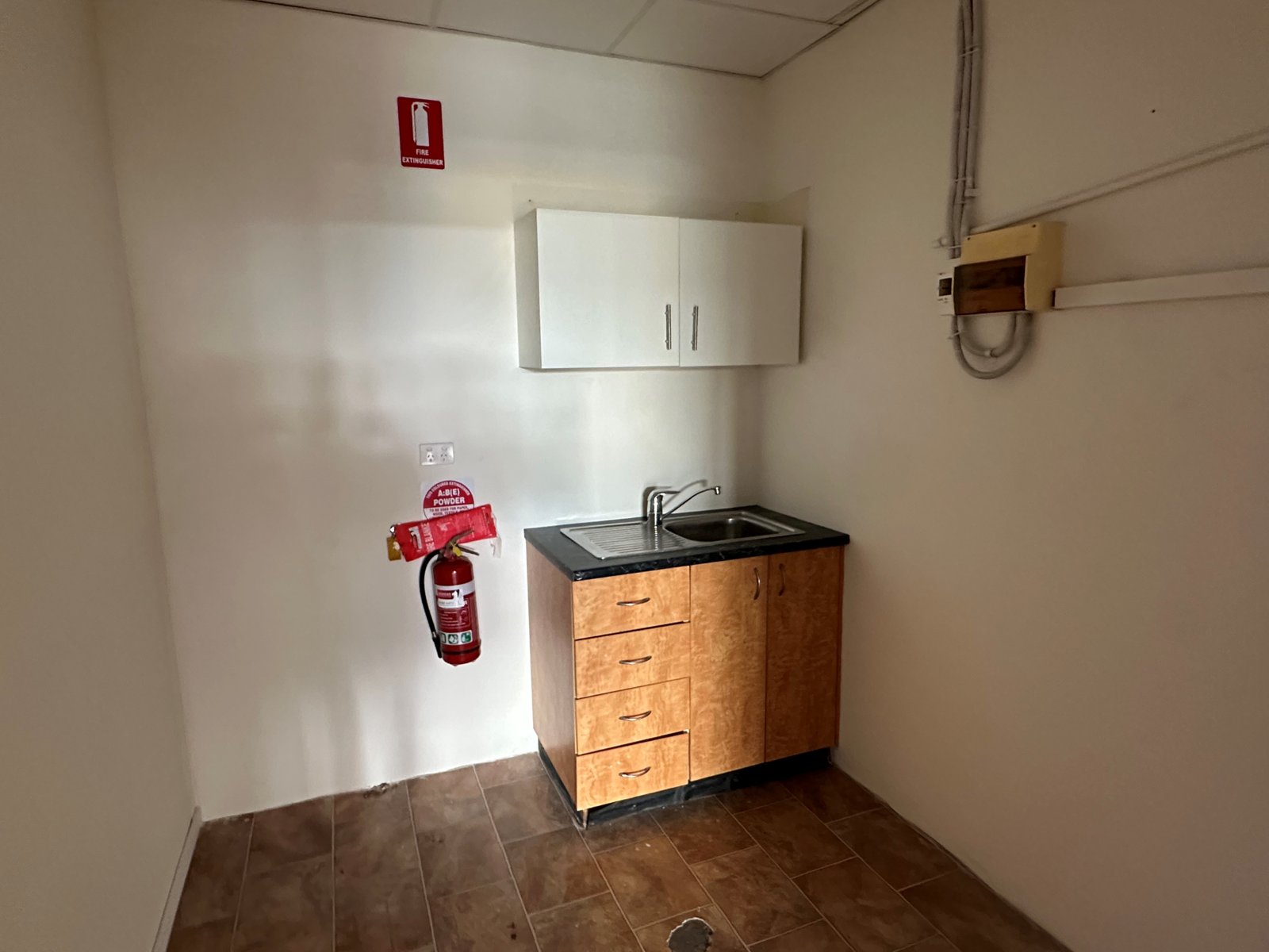 1/14-18 Regent Street KOGARAH 5