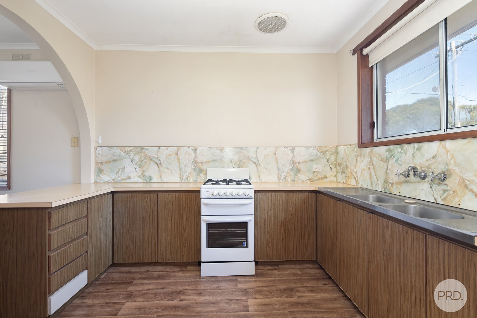 1/14 Aquila Court BALLARAT NORTH 4