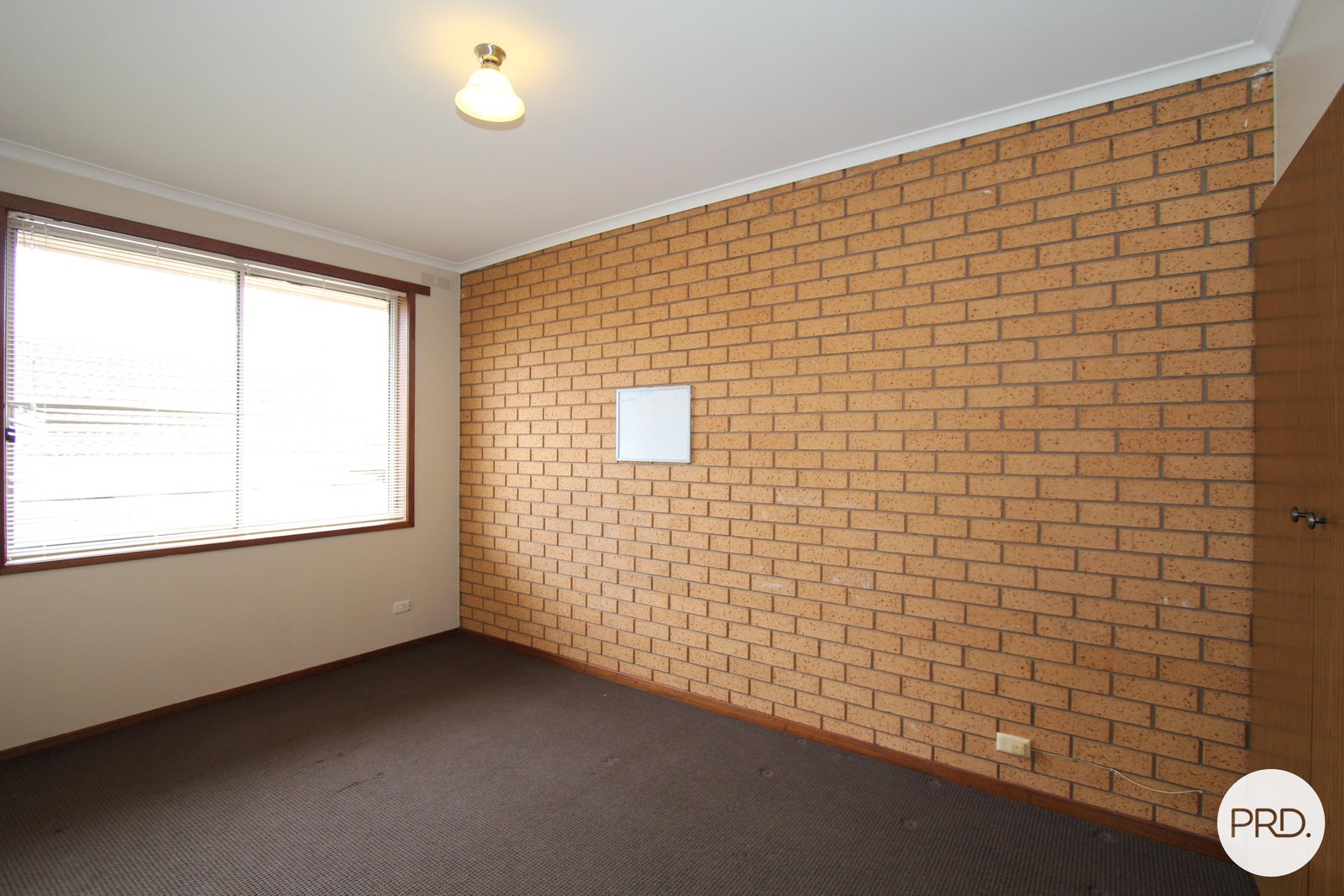 1/14 Aquila Court BALLARAT NORTH 5