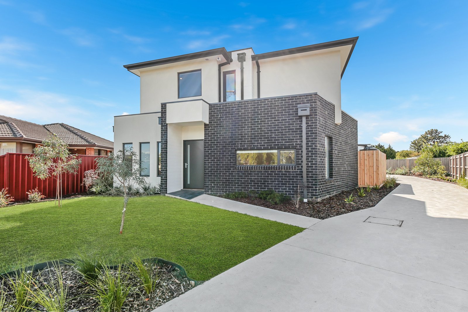 Gallery: 1/14 Aurea Court