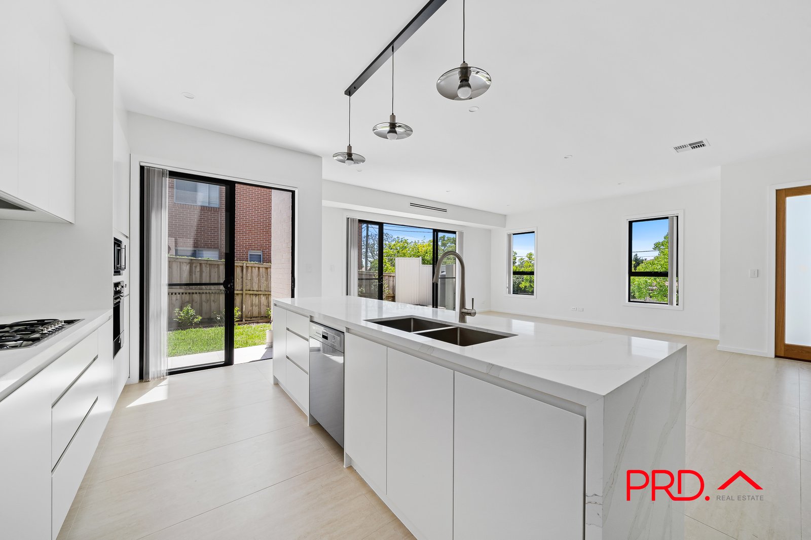 1/14 BEATTIE AVE  DENISTONE EAST 2