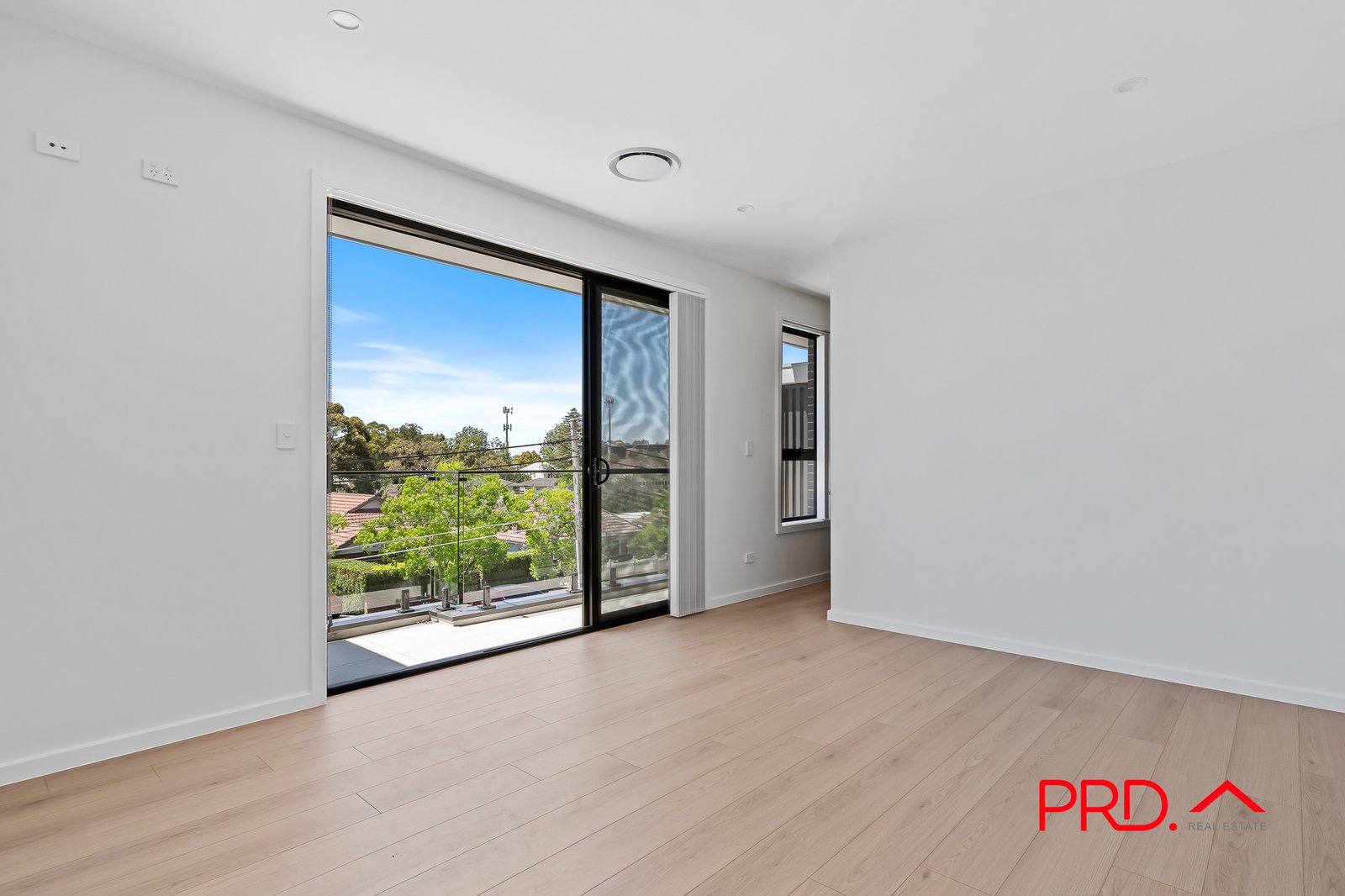 1/14 BEATTIE AVE  DENISTONE EAST 4