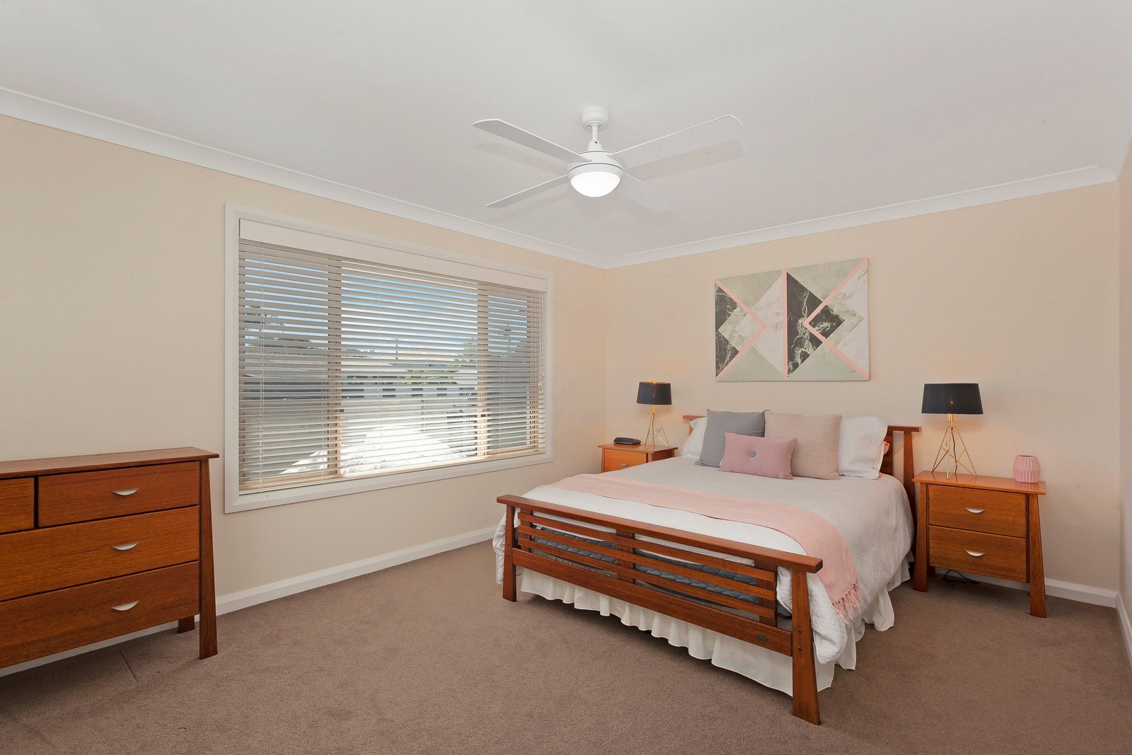 114 Burleigh Street BURLEIGH WATERS 13