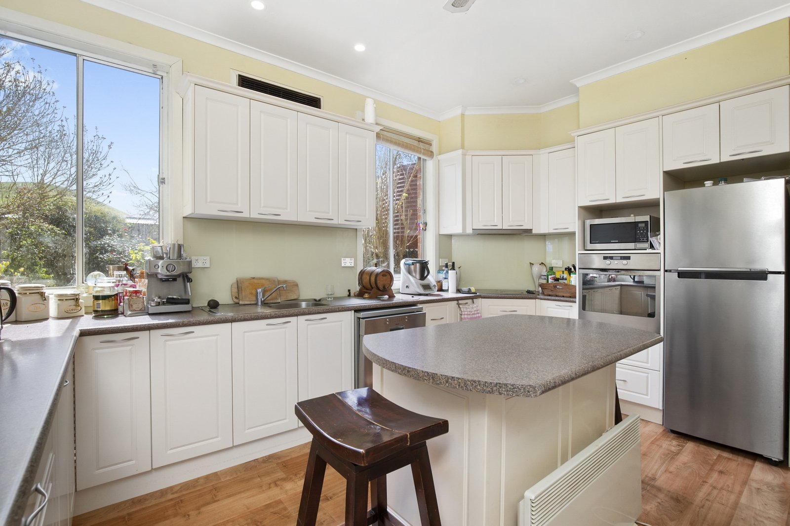 114 Cemetery Road SMEATON 4