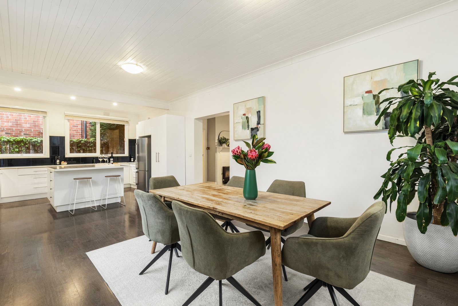 Gallery: 114 Cochrane Street