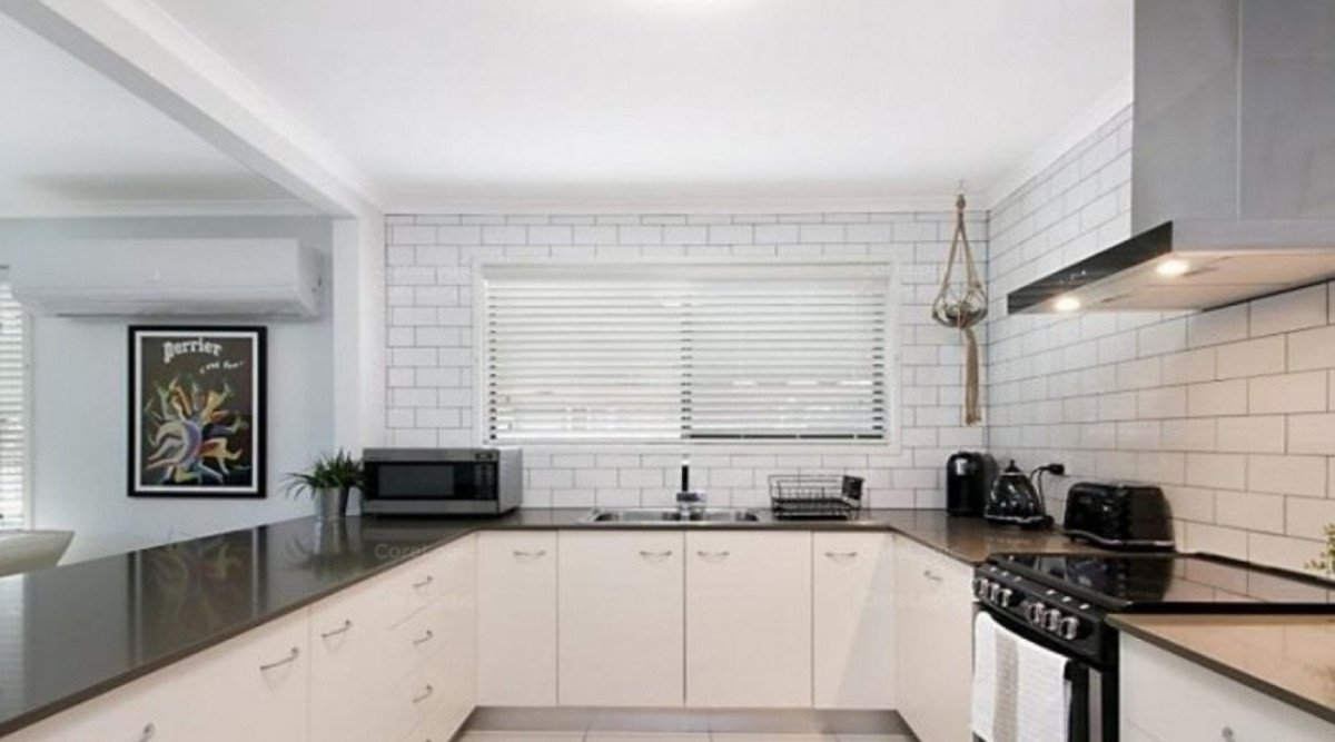 1/14 Crimson Crt  Miami 1