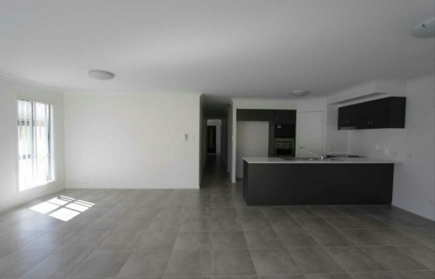 114 DELANCEY Street ORMISTON 8