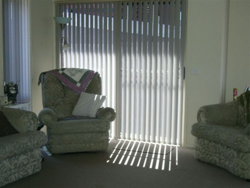 1/14 Dumbarton Drive GEILSTON BAY 3