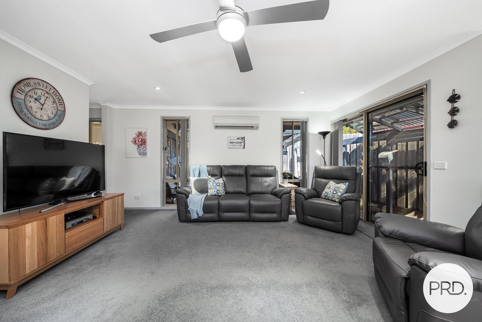 1/14 Dumbarton Drive GEILSTON BAY 3