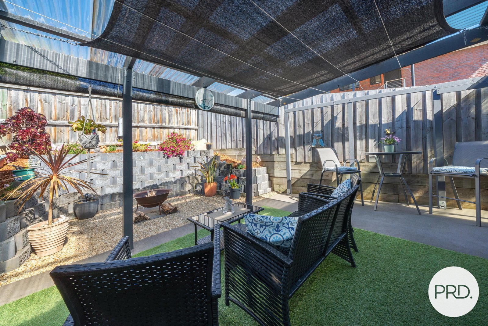 1/14 Dumbarton Drive GEILSTON BAY 16