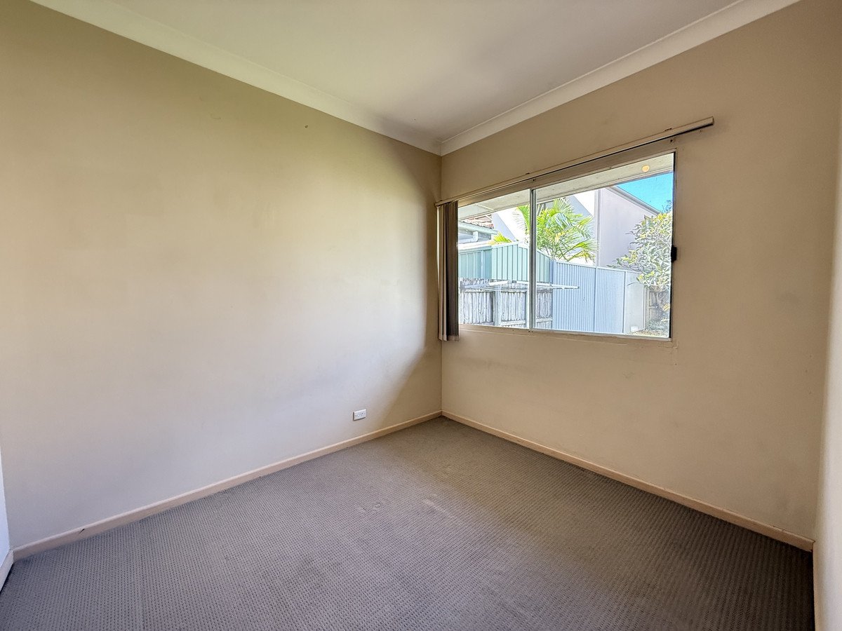 1/14 Elder Entrance Burleigh Heads 9