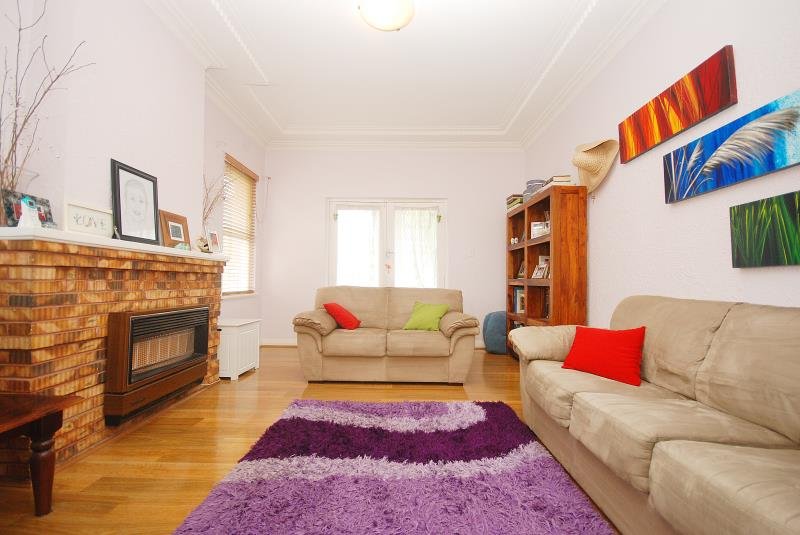 114 Fernleigh Road MOUNT AUSTIN 4