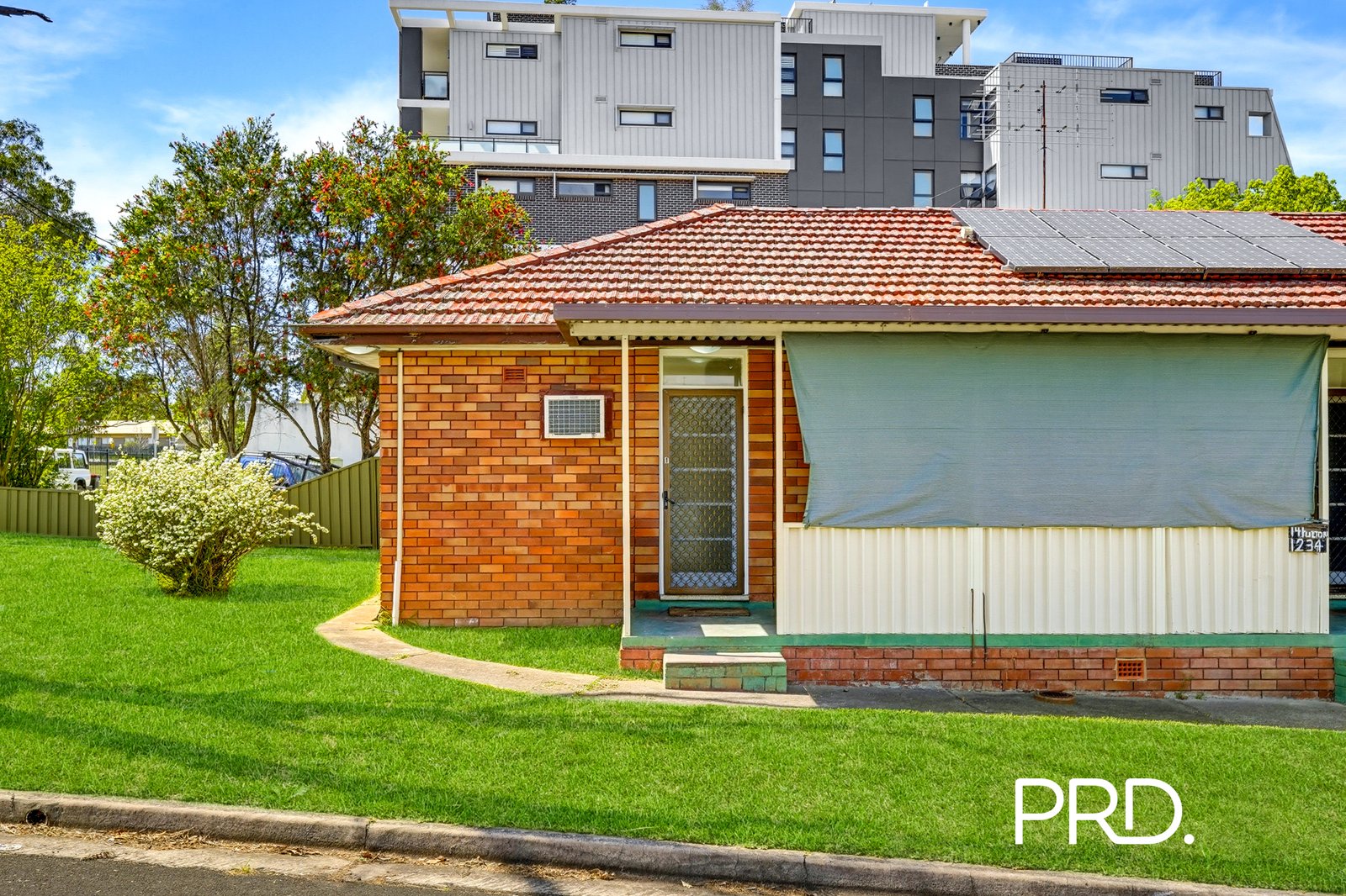 1/14 Fulton Street Penrith 2