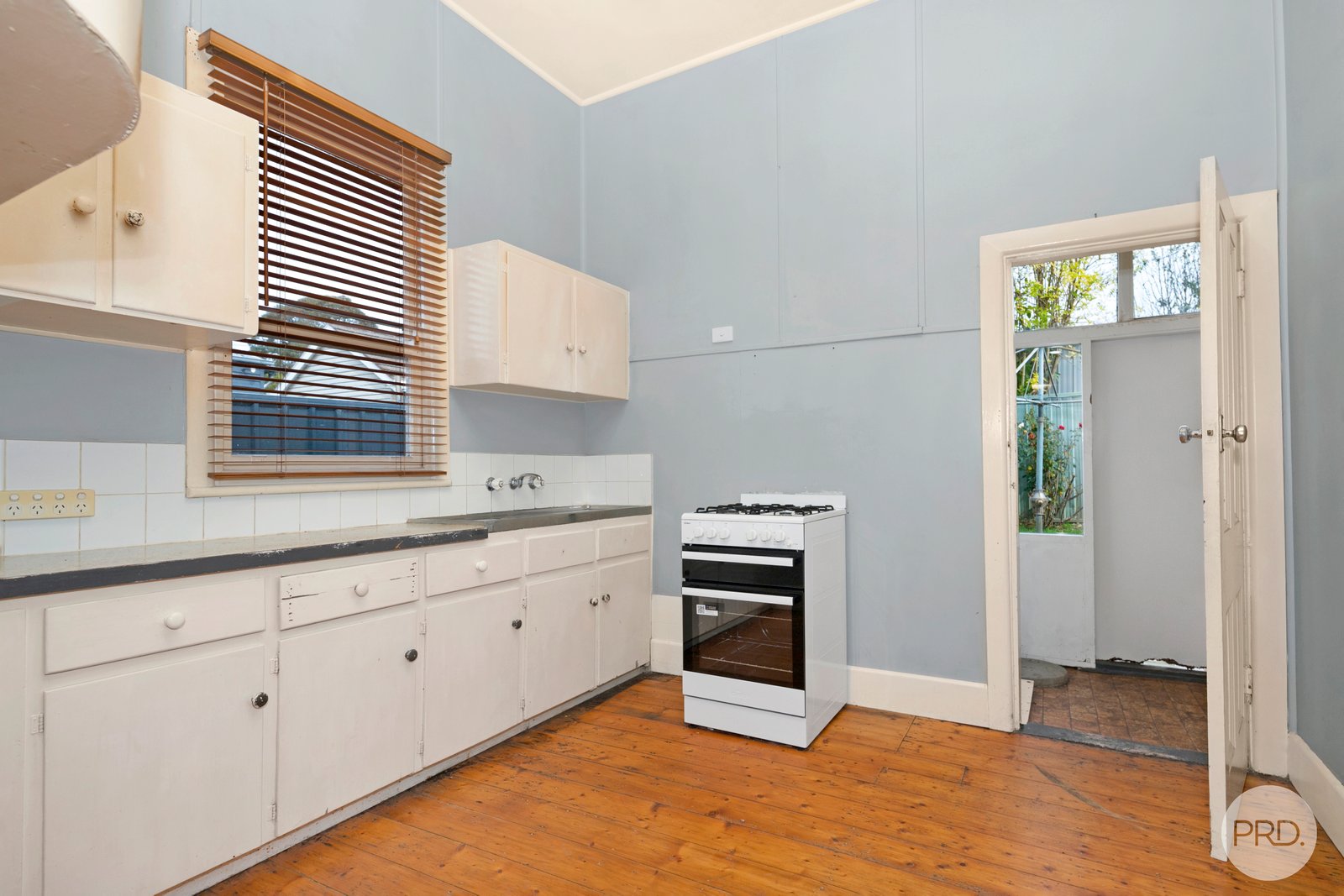 114 Gladstone Street MOUNT PLEASANT 2
