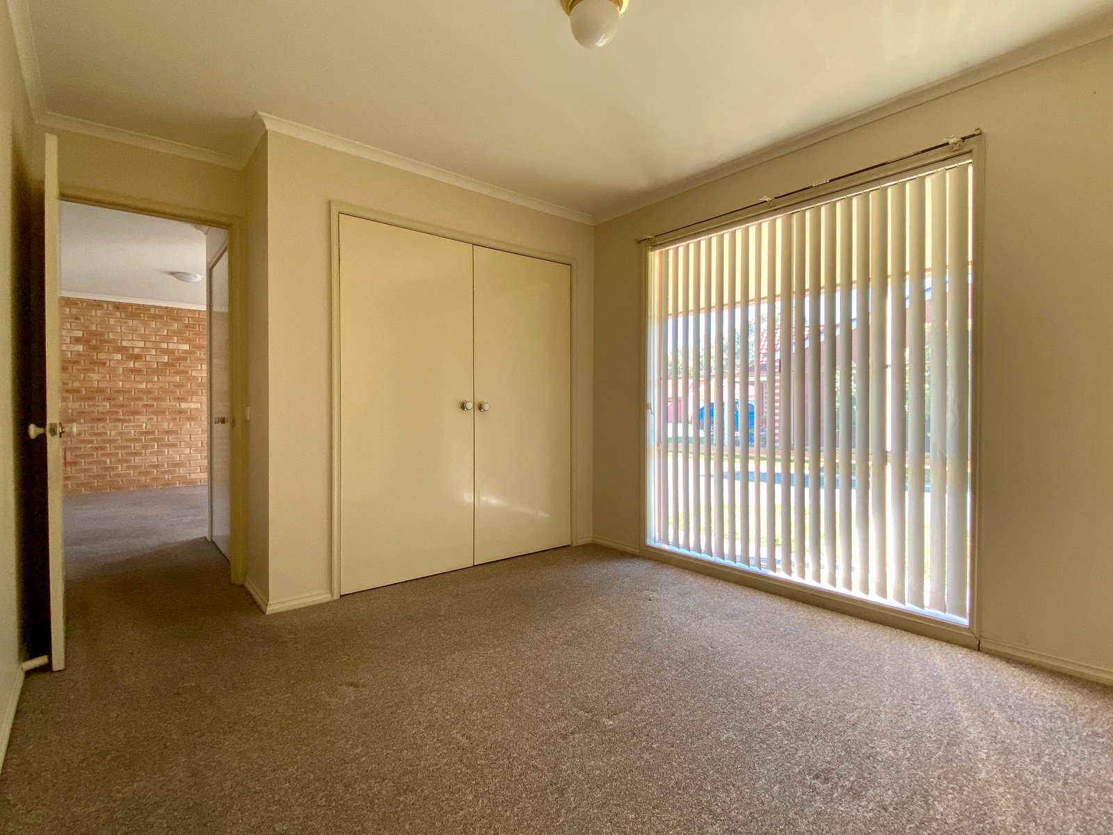 1/14 Graetz Court LAVINGTON 6