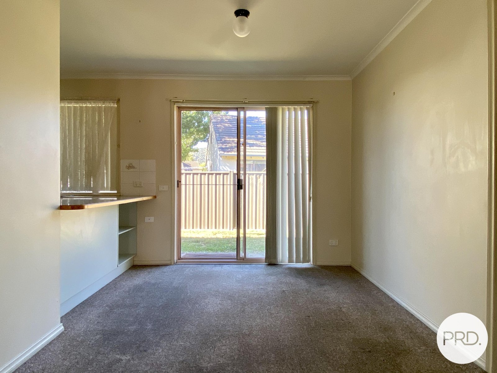 1/14 Graetz Court LAVINGTON 3