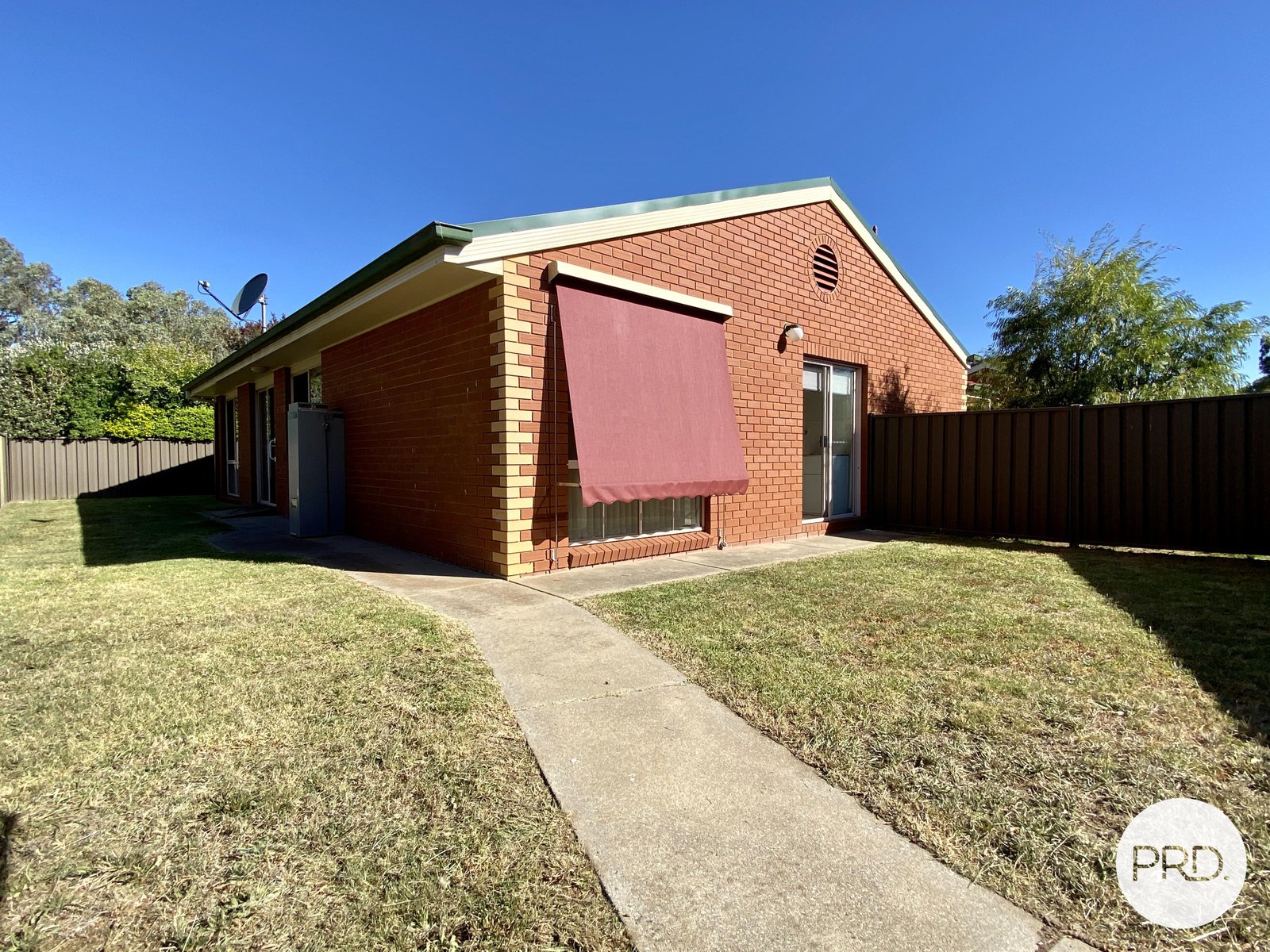 1/14 Graetz Court LAVINGTON 11