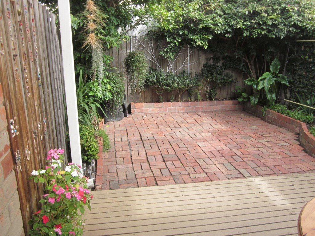 Gallery: 114 Graham Street