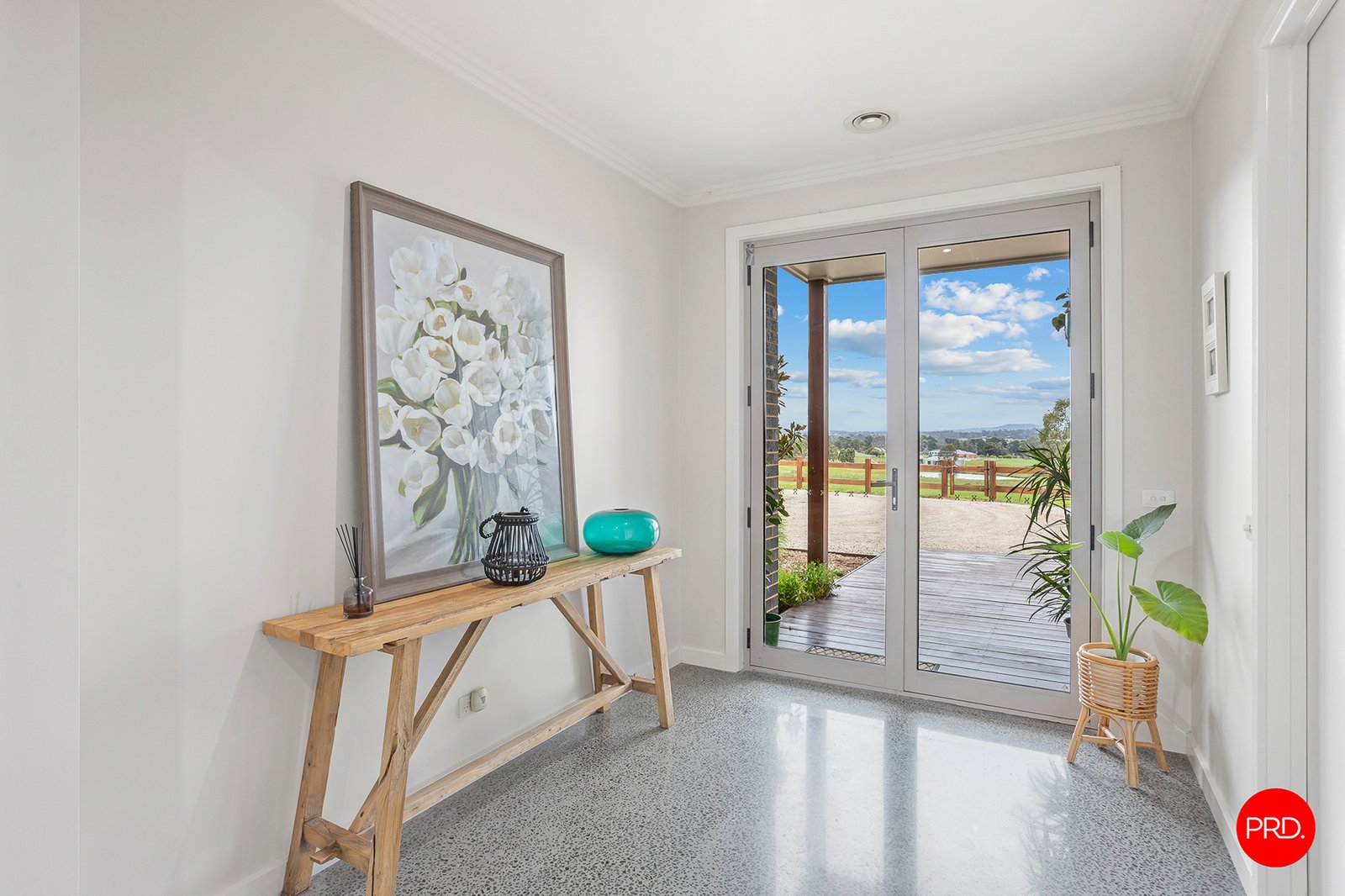 114 Hamilton Way LOCKWOOD SOUTH 6