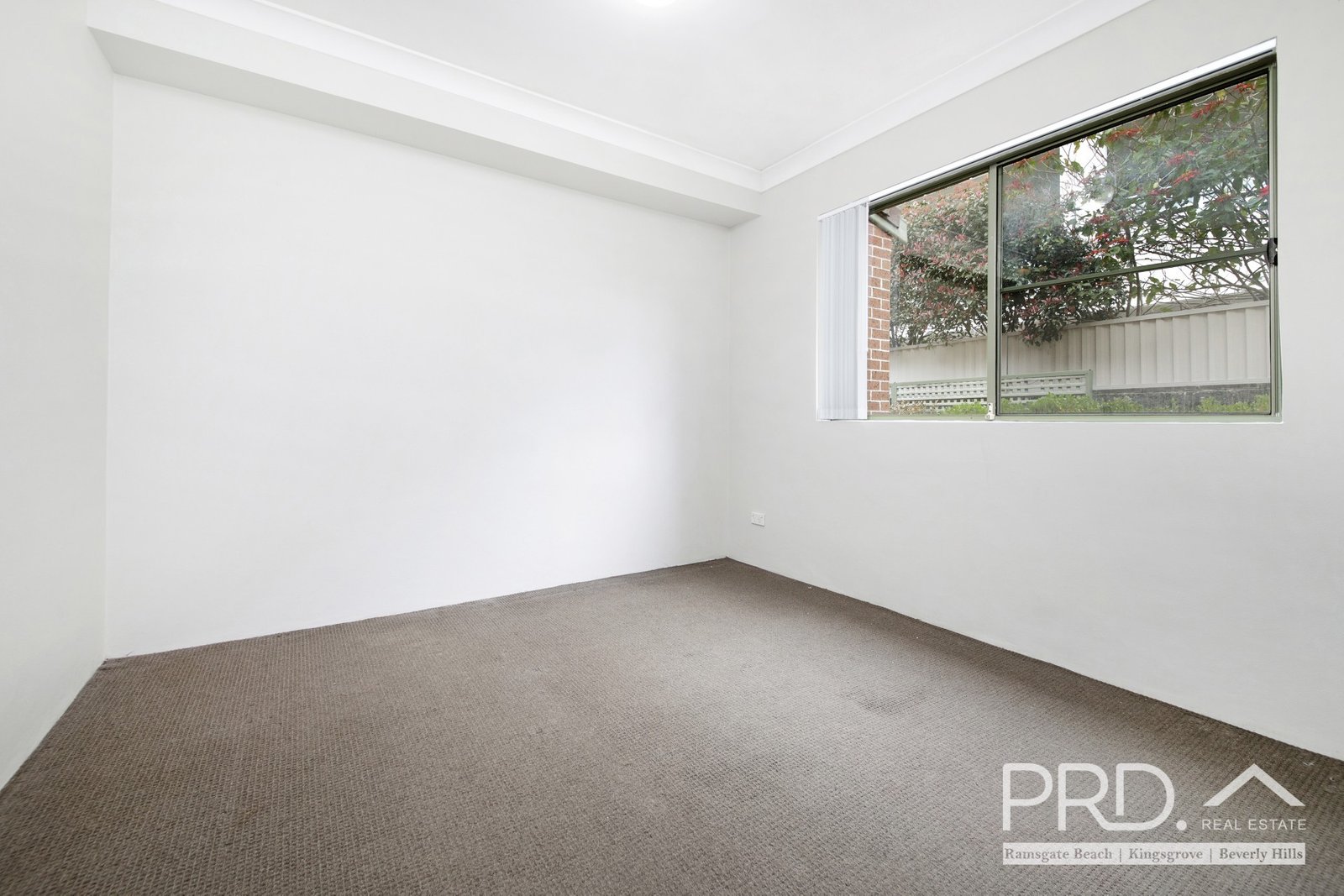 1/14 HAMPDEN Street BEVERLY HILLS 3