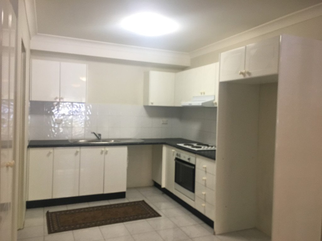 1/14 HAMPDEN Street BEVERLY HILLS 2