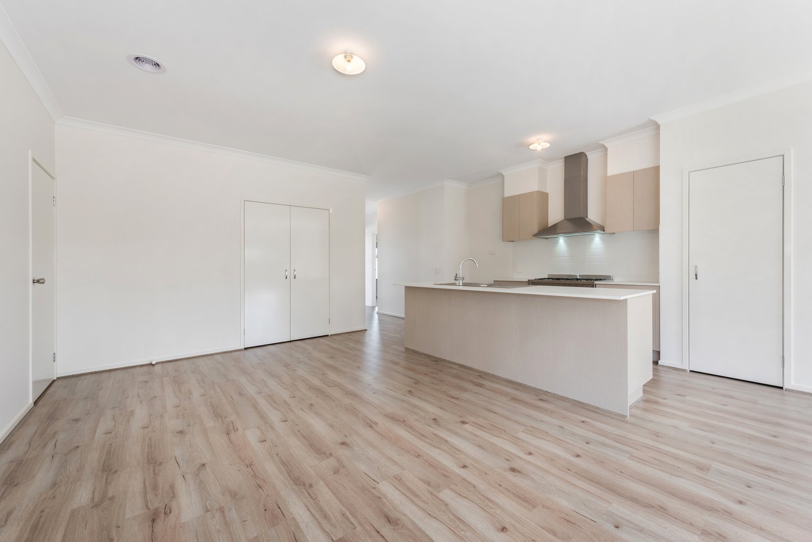 Gallery: 1/14 Huon Court