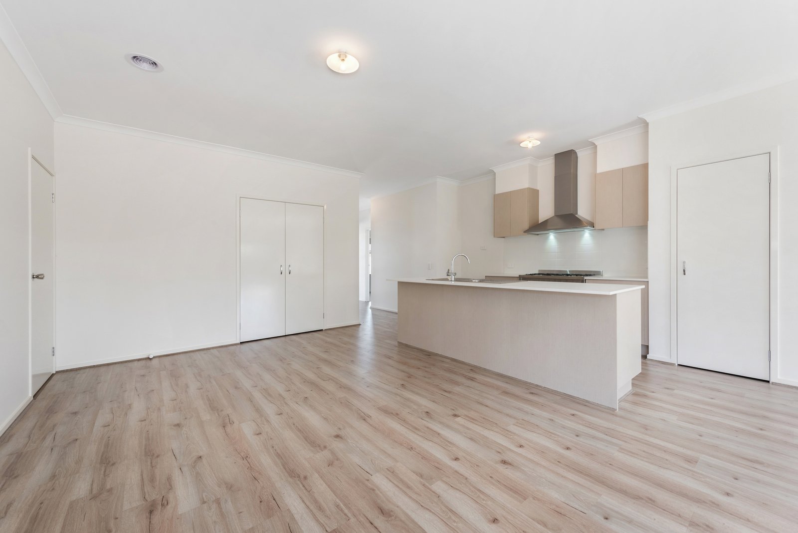 Gallery: 1/14 Huon Court