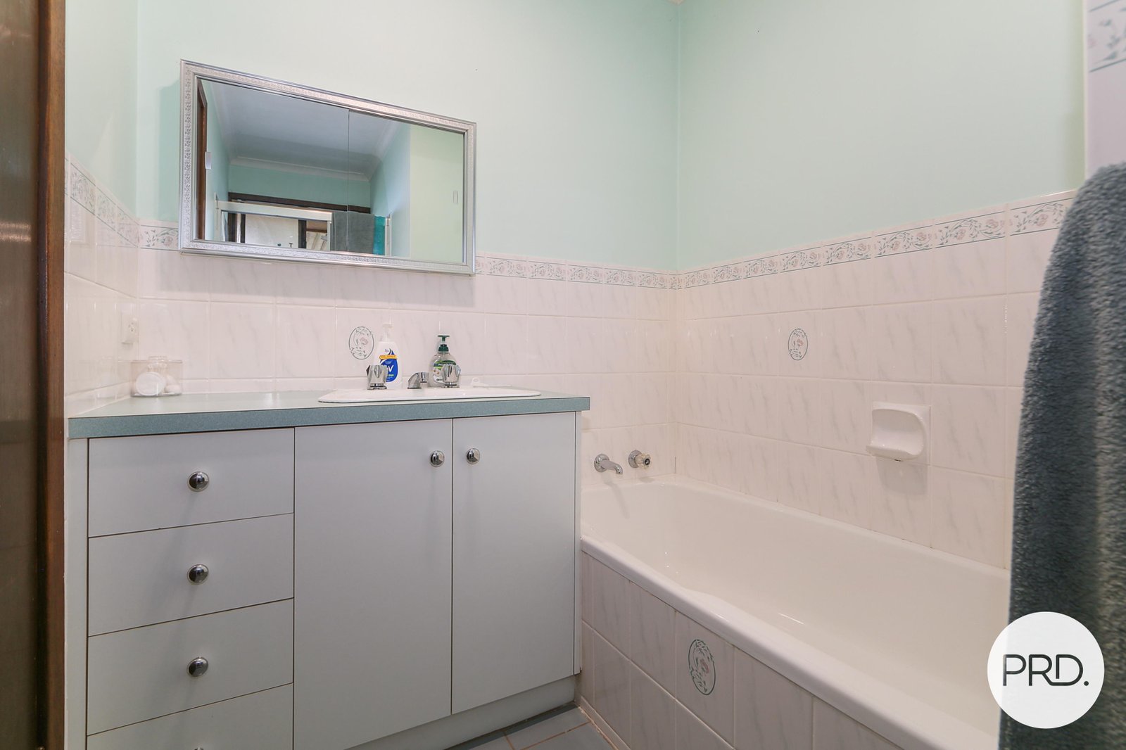 114 Kennedy Street HOWLONG 16