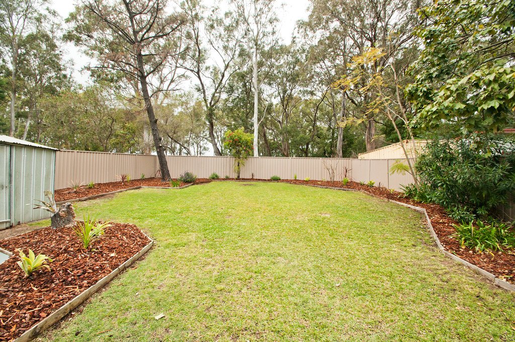 114 Lake Entrance Road OAK FLATS 16