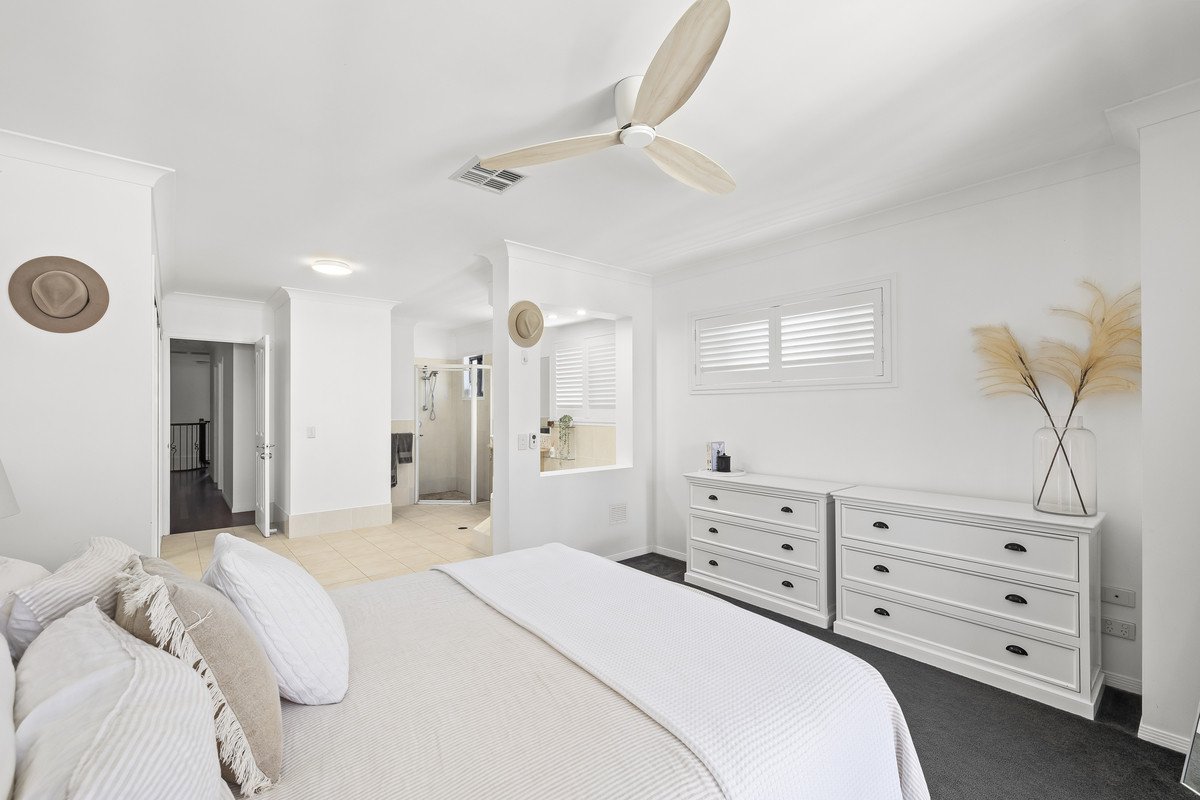 1/14 Miami Shore Parade MIAMI 7